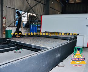 Gia Công cắt CNC Laser