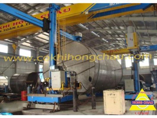 Bồn 150M3 (inox304) đang được hàn bằng máy hàn tự động